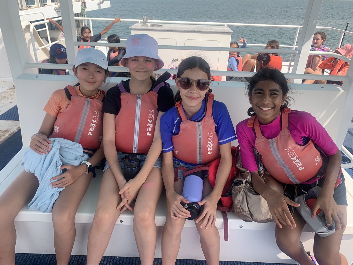 DC Lower School tweet media