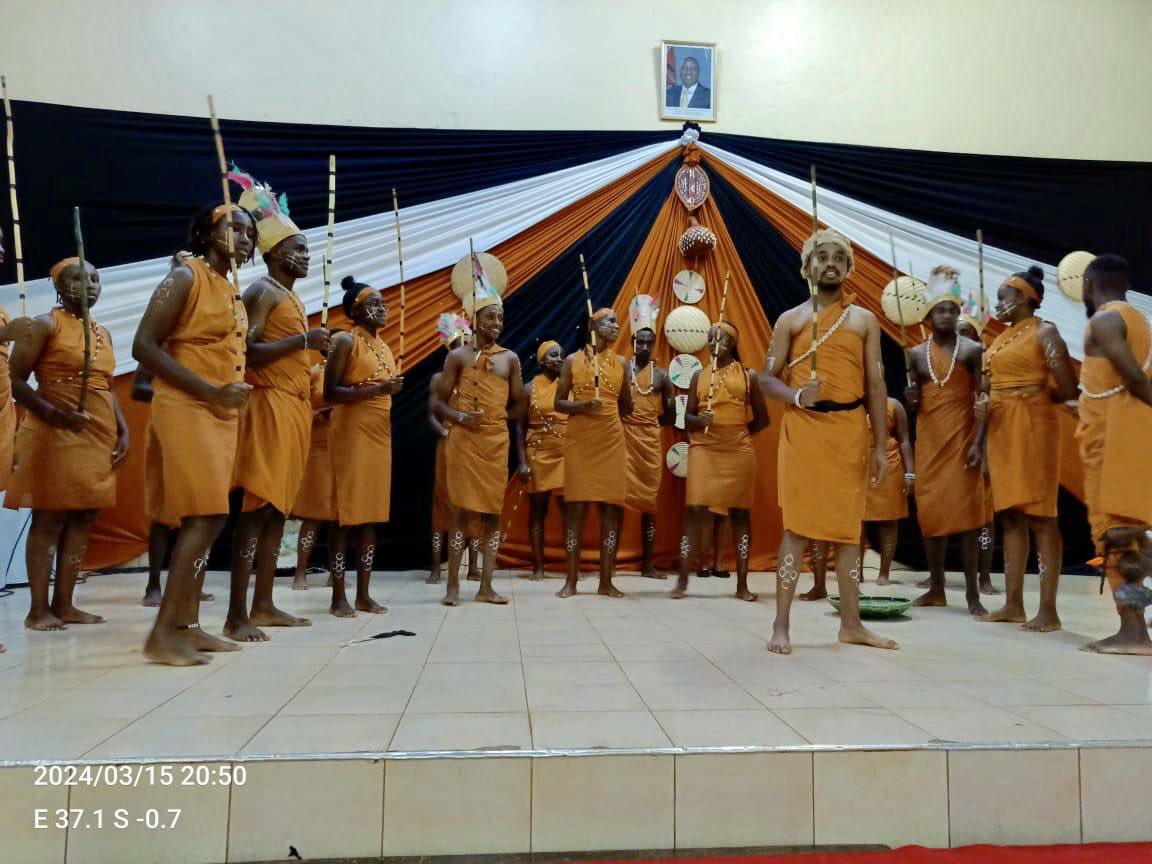 The Aberdares came ALIVE last night at the inaugural #MurangaTourism Masquerade Dinner! Live performances, food artistry, culinary skills showcase, and a beauty pageant crowning Mr & Miss Tourism and Hospitality Murang'a Uni, what more could you ask for? #EcoTourism #TembeaKenya