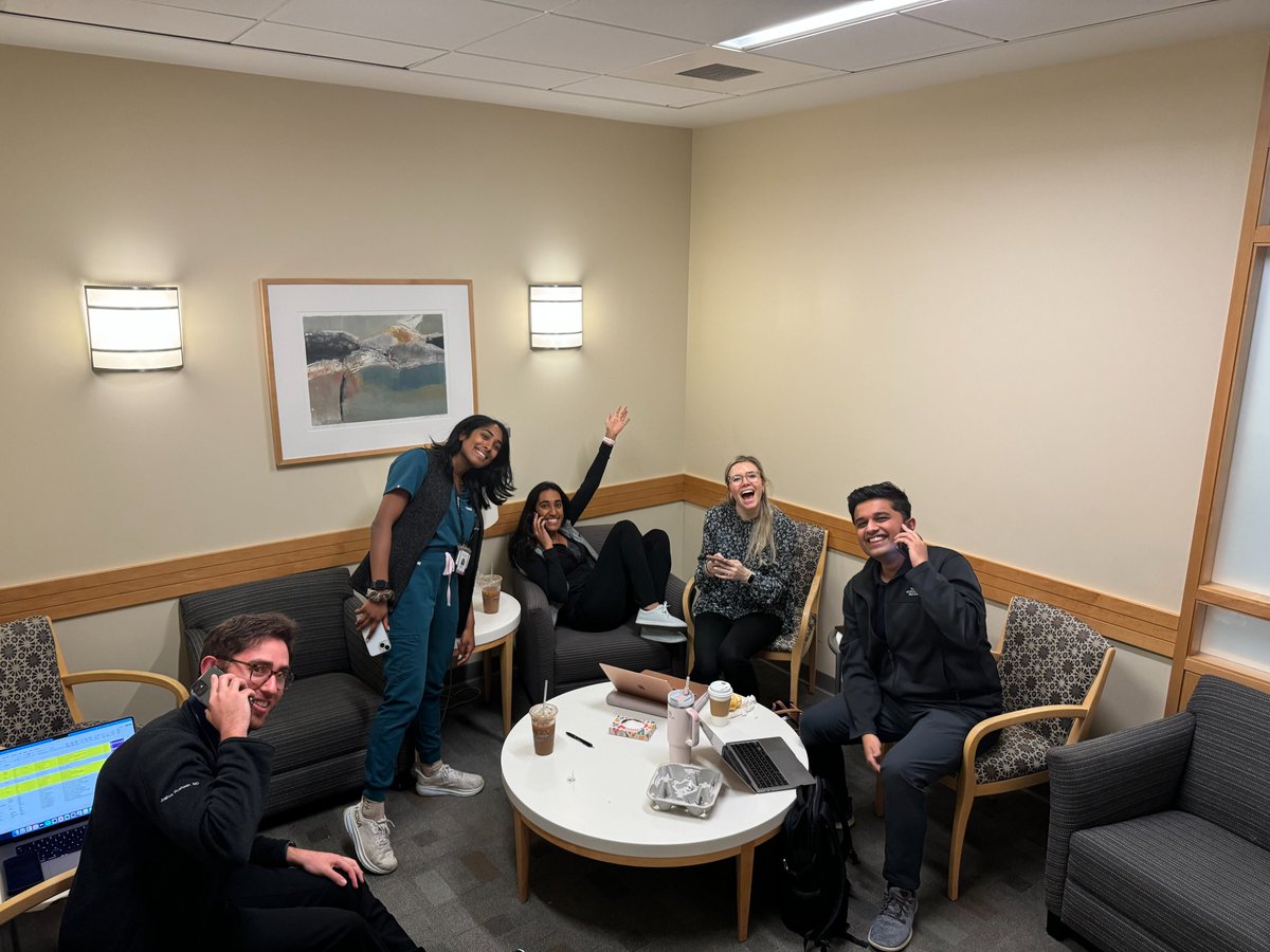 Another incredible match <a href="/YaleIMed/">Yale Internal Medicine</a>!!!! Had such a great time yesterday getting to talk to some of our new interns. Can't wait to meet the rest in just a few months! <a href="/YaleIM_Chiefs/">Yale Internal Medicine Chiefs</a> <a href="/MarkDSiegel1/">Mark D. Siegel</a>