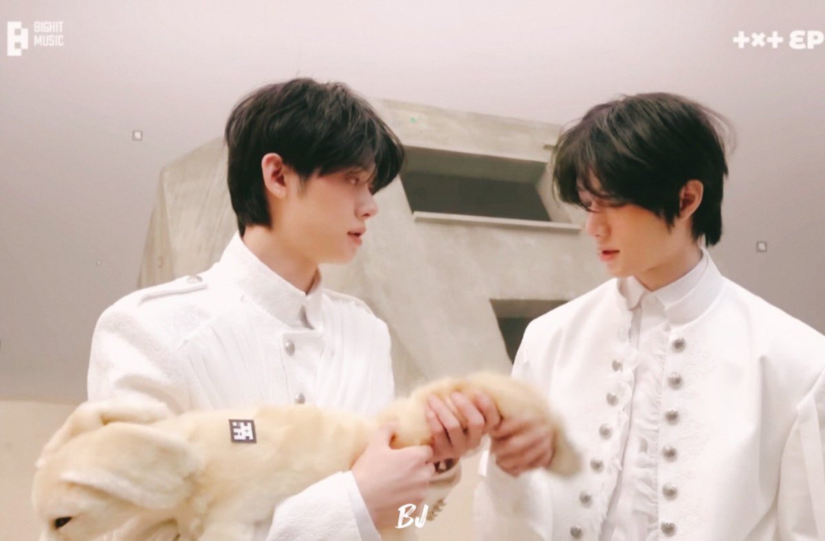 B1339J's tweet photo. (๑>◡<๑)🦊 https://t.co/n8xxE57CgH