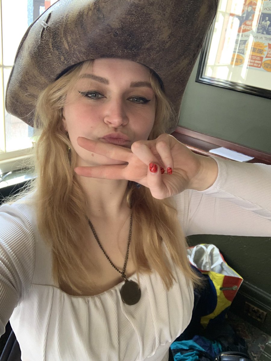 Storm VIII is LIVE

ttv /phoenixsmash 

Actual Link below!!
Commentary coming soon!