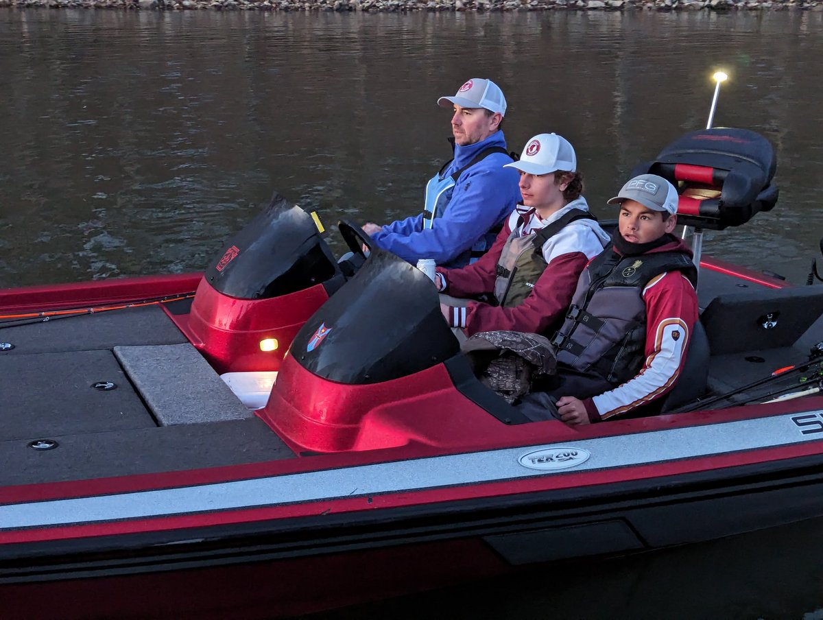 De Smet Fishing Team tweet media