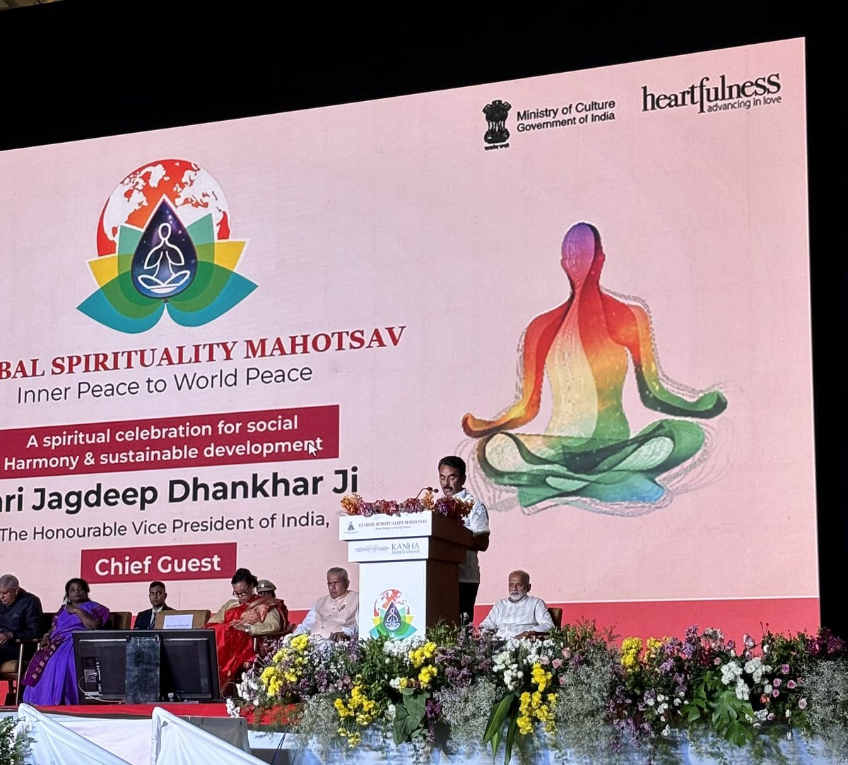 I congratulate @kamleshdaaji for arranging this Mahotsav. The four days of #GlobalSpiritualMahotsav will take India forward to become a Vishwaguru by enriching our hearts. Culture minister of Telangana @jupallyk_rao LIVE from @kanhashantivan #GlobalSpiritualityMahotsav…