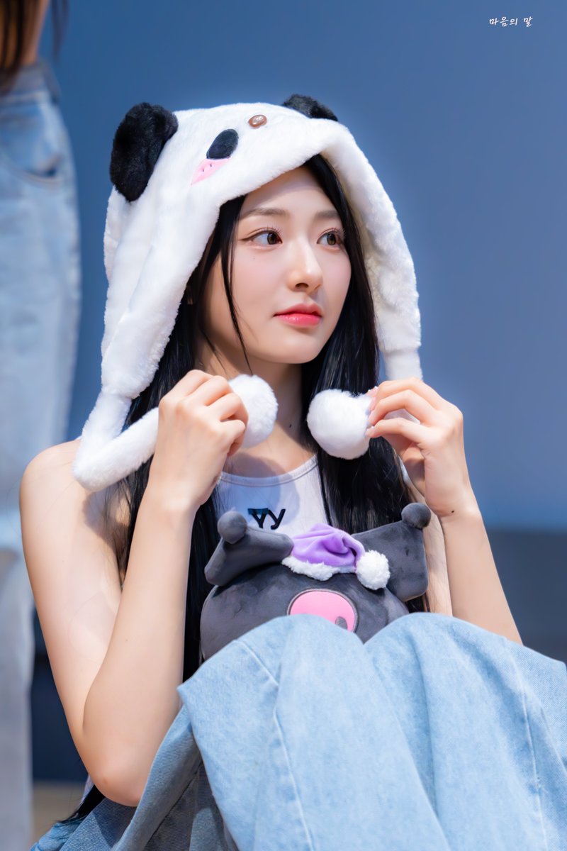 wordofmyheart02's tweet photo. 230820 신위

#XINYU #ZhouXinyu #저우신위 
#周心语 #tripleS https://t.co/5tUZ9FAtD4