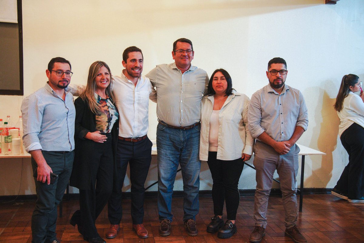 Una nueva jornada contundente para <a href="/UdiNuble/">UDI Ñuble</a>, junto a nuestro futuro gobernador <a href="/CJardua/">Cristóbal Jardua Campos</a>, diputados Marta Bravo y Cristóbal Martínez y servidores públicos de todas las comunas. Agradecer la dedicación de nuestra directiva regional presidida por Isabel Troncoso. Vamos con todo.💪