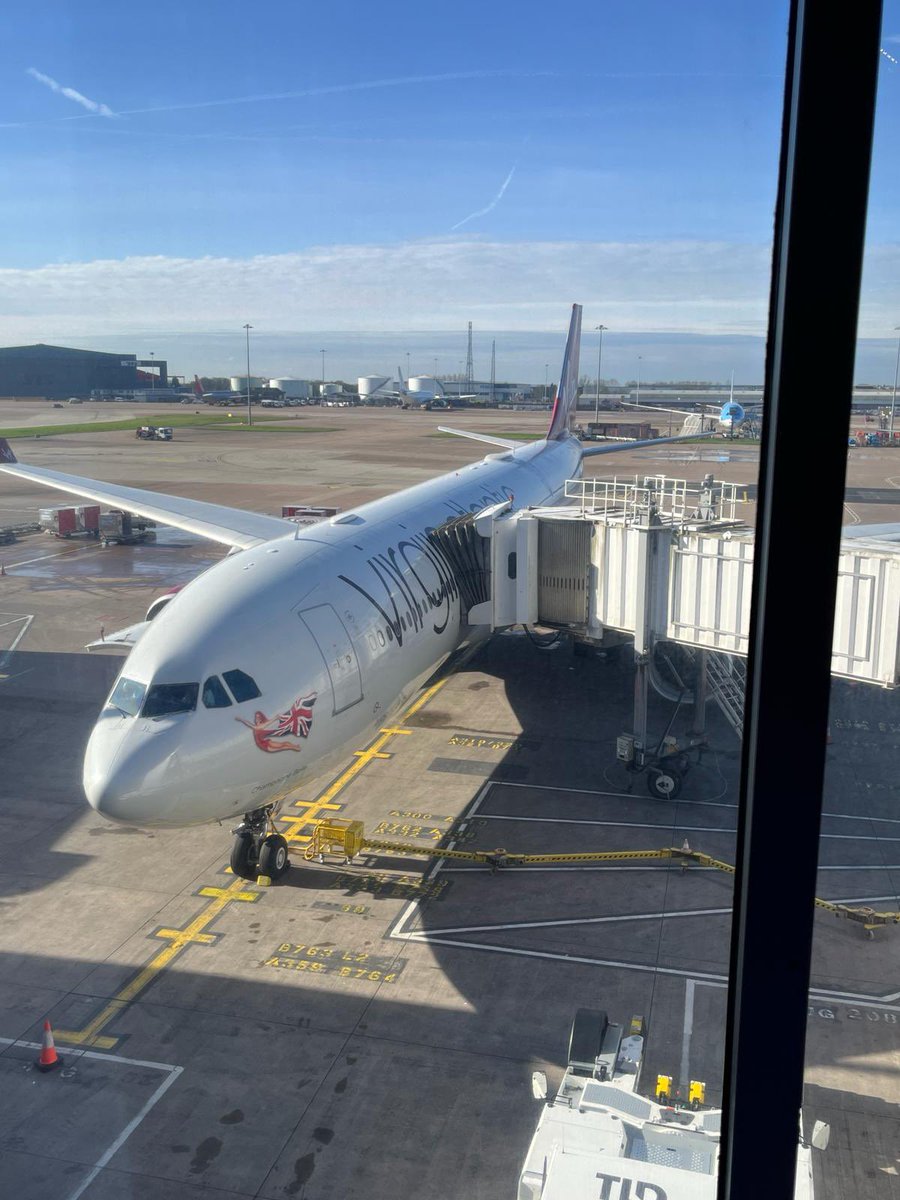 Ultamation's tweet photo. And they’re off! #crestronmasters2024 inbound … with Colin Hasted @Pureav_ &amp; Chris Jay @CrestronUK 
#crestron #ultamation #crestroncontrol #crestronprogramming https://t.co/dhQ1WAuzXd