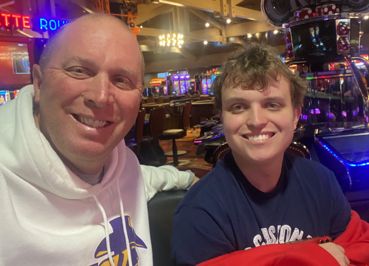 Todd Brown tweet media