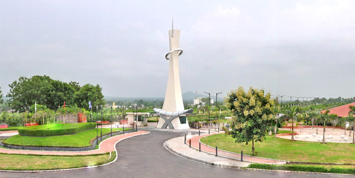 sanjaykaithwas's tweet photo. *🏁🏁 "Fayde ki Deal" 🏁🏁*

 #Tricone City , 
#Khandwa Road par 
3150 sqft ka #plot Sell karna hai...

 #ट्राइकोन सिटी 
#खंडवा रोड पर 3150 sqft ka #प्लॉट बेचना है।

📞कॉल और #व्हाट्सएप : 9229422330
#land #investing #Investment #property  #Indore #realestate https://t.co/GQ524KTzA9