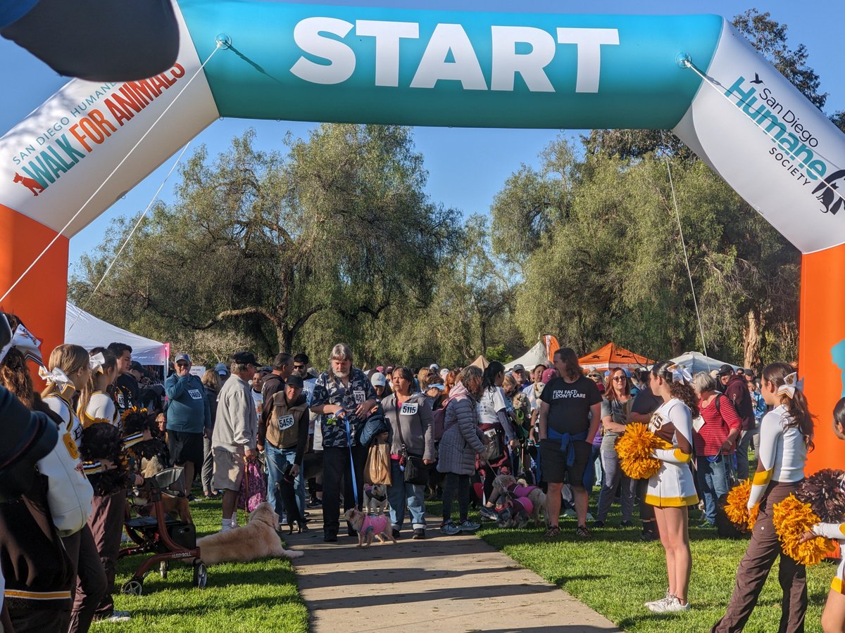 CACoreyU's tweet photo. Last event representing Assemblymember Marie Waldron? The @sdhumane North County Walk for Animals, of course! Thousands came out to create a more humane San Diego for both animals & humans.
#WalkForAnimals #AdoptDontShop https://t.co/SWtHnojJqp
