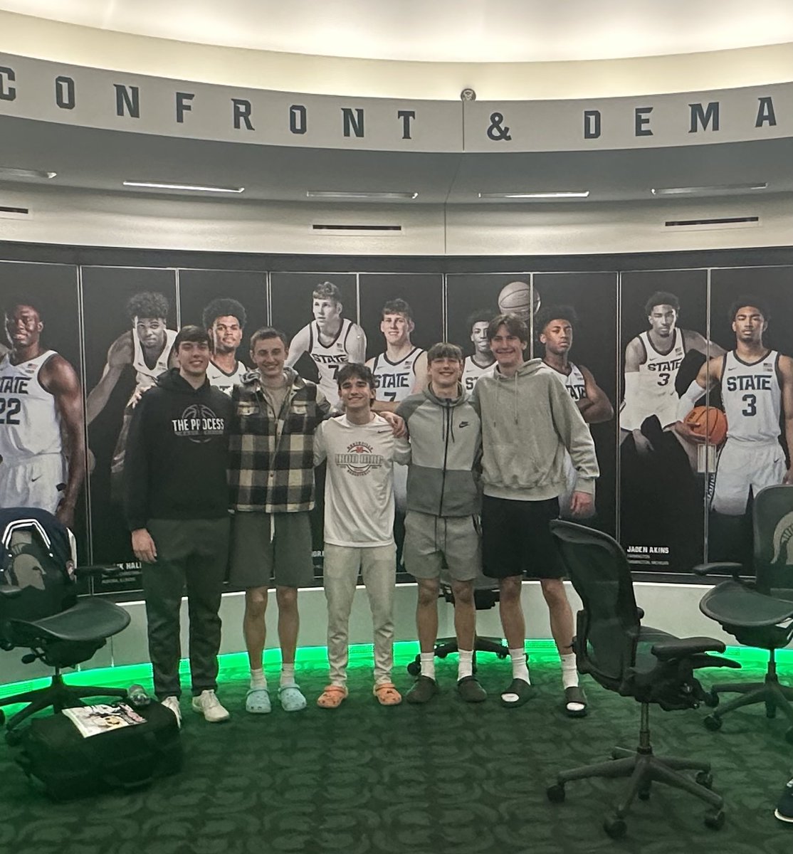 Love the support we have for each other. 
RBA “The Process” during halftime of D2 Semi’s supporting our PG Drew Blanton 
<a href="/Rice_B_Academy/">Rice Basketball Academy™️</a> <a href="/PUMAHoops/">PUMA Basketball</a> <a href="/PRO16League/">PRO16/NXTPRO League</a> <a href="/TheProcessMI/">The Process</a>