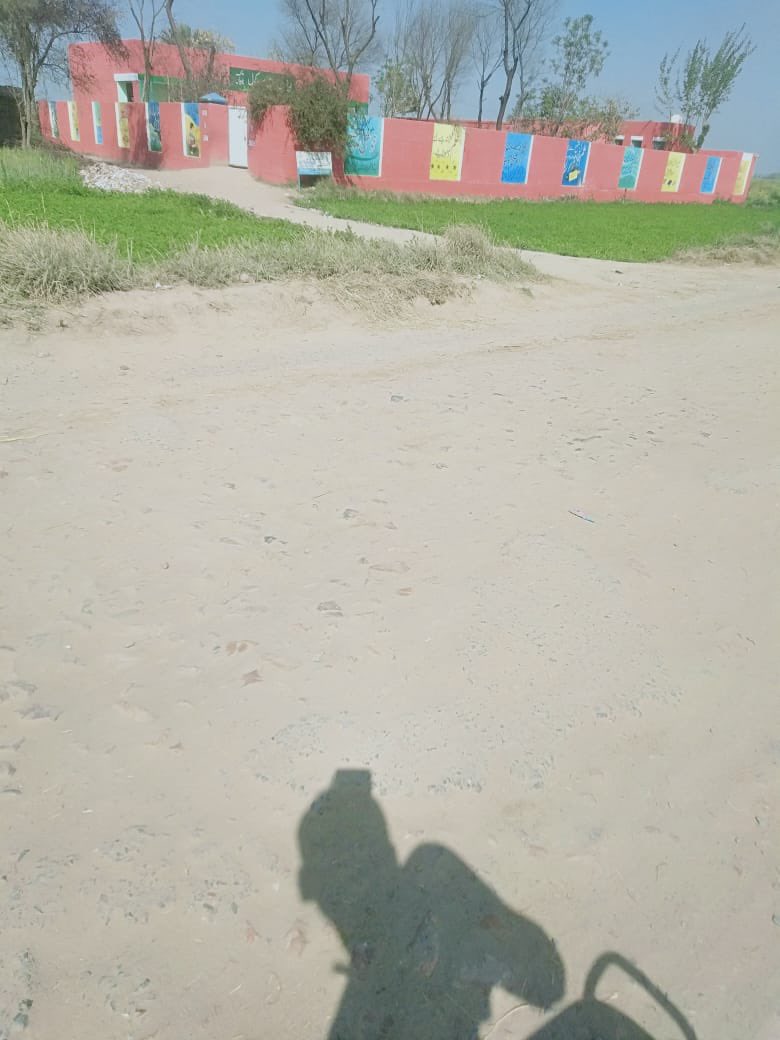 AA_AnserAbbas's tweet photo. Madam CM @MaryamNSharif need your kind attention towards this road. 
Even the citizens don’t know when this road was built last time. 
Location of this road is Sabbar ( سبڑ) a village of Jhang. 
Need a new road from qadir Pur to Sabbar with a distance of 2-3km only. 
@Marriyum_A https://t.co/O9QA1TxiCr