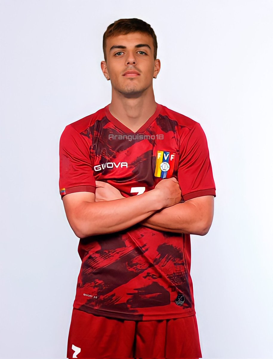 Se imaginan a Daniel Maldini representando a Venezuela?🇻🇪 👀⬇️