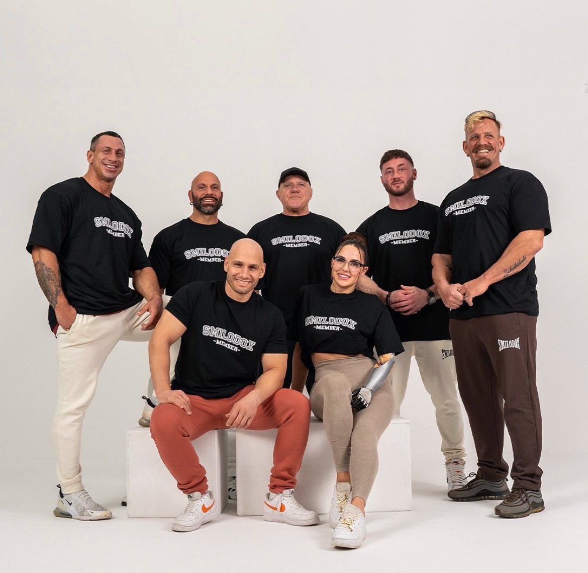 flyinguwe's tweet image. Das LIMITED FIBO MEMBER SHIRT

Unter allen Likes + Retweets verlose ich nochmal schnell 3 🤝

👉 Gibts ab So. 11:00 Uhr für 9,99€ statt 34,99€ und wenn man damit zur FIBO kommt, bekommt man vor Ort noch eine Brandbag mit Geschenken gratis! 🎁