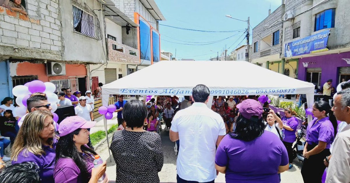 jonathan_parra_'s tweet image. General Villamil (Playas), gracias por unirte al #NuevoEcuador 🇪🇨 del progreso que estamos construyendo con el Presidente @DanielNoboaOk

Vamos a levantar el país, unidos, por la seguridad y el empleo.

En @Adnecuadorok caminamos con todos los ecuatorianos que se siguen sumando.