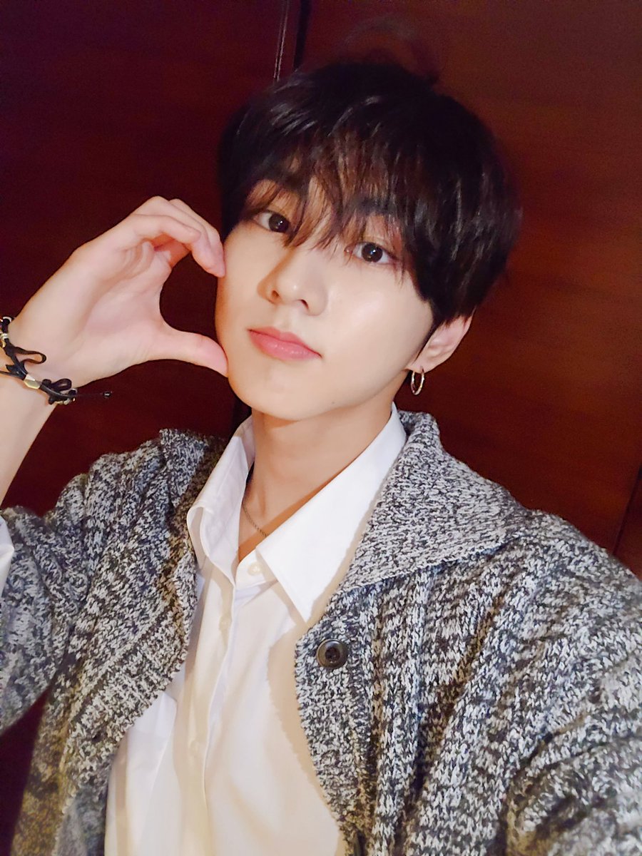 enhypenweverse's tweet image. [ #정원’s Post ] 240316

#JUNGWON: ✌️✌️

@ENHYPEN_members @ENHYPEN #ENHYPEN #엔하이픈