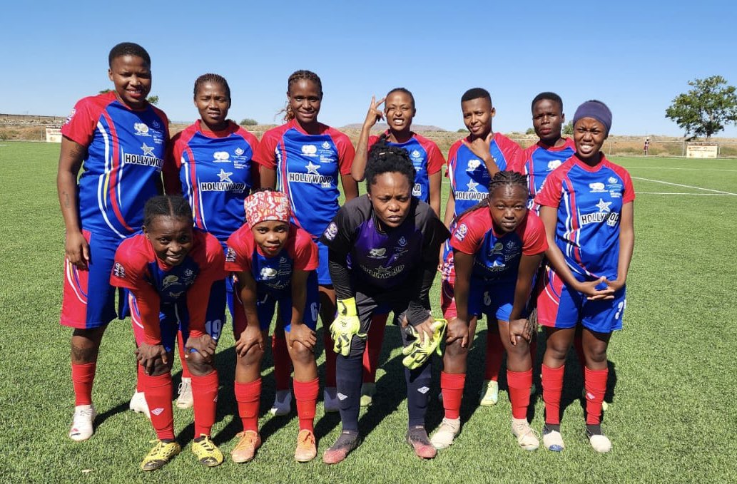 tut_ladies's tweet photo. Half-time score
Richmond United Ladies 1- 0 TUT Matsatsantsa Ladies FC
#HBWSL
#BekelebekeSL
#HomeofChampions https://t.co/bhB7r6HLAm