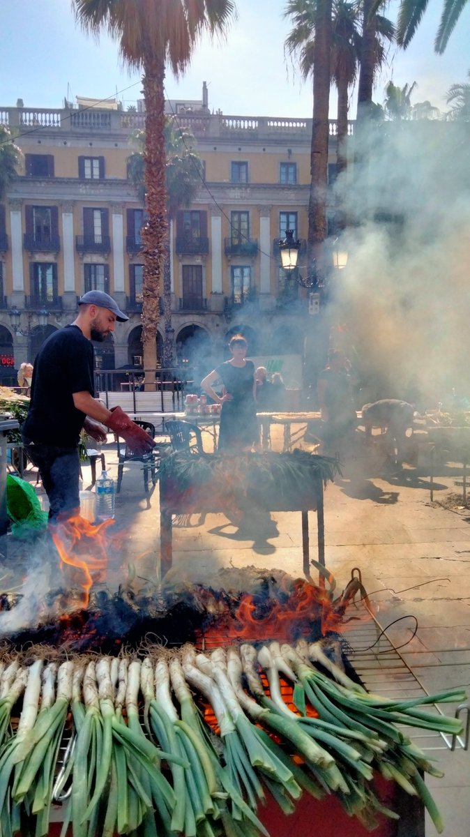 La Negreta - Espai Social del Gòtic #SomBarri tweet media