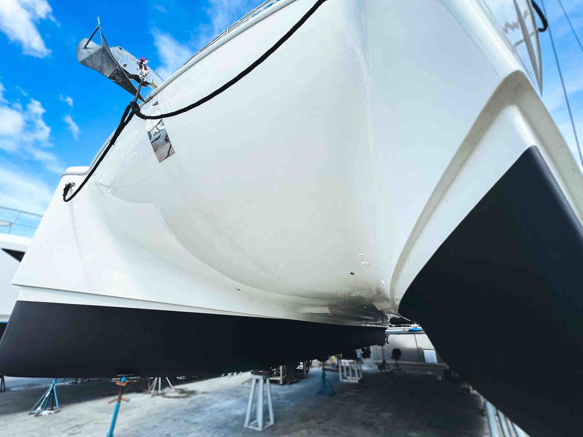 FostersYacht's tweet image. Just finished a flawless bottom job on this stunning catamaran, ready to sail the with style and speed. 🌊🛥 #CatamaranLife #MarinaMasters #ShipyardsFinest #YachtingPerfection #SailInStyle #BottomJob #PowerCat