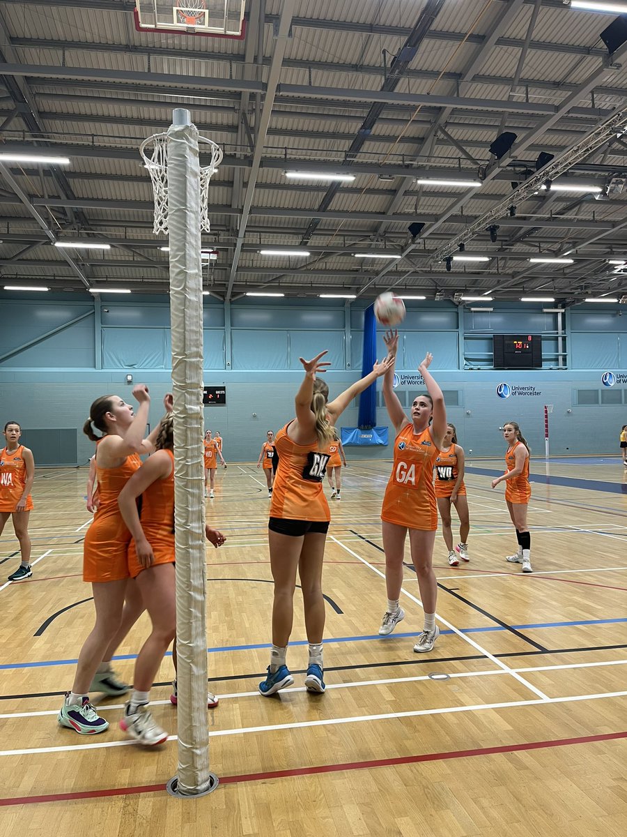 SevernStarsPP's tweet image. Our U18 PDP athletes in action 🧡🌟