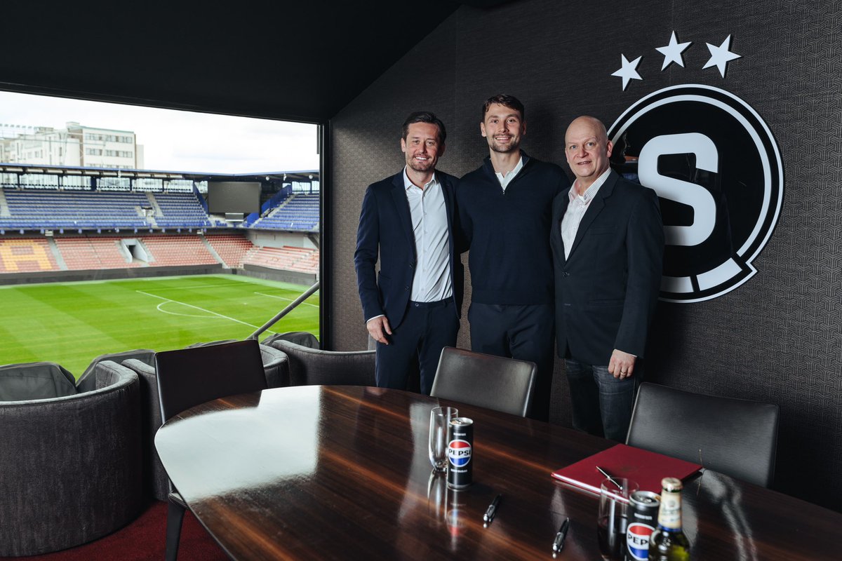 Kaan Kairinen (@kkairinen) on Twitter photo Journey continues… ✍🏼 So happy to extend my contract with this amazing club! 💙💛❤️ <a href="/ACSparta_CZ/">AC Sparta Praha</a> Journey continues… ✍🏼 So happy to extend my contract with this amazing club! 💙💛❤️ <a href="/ACSparta_CZ/">AC Sparta Praha</a>