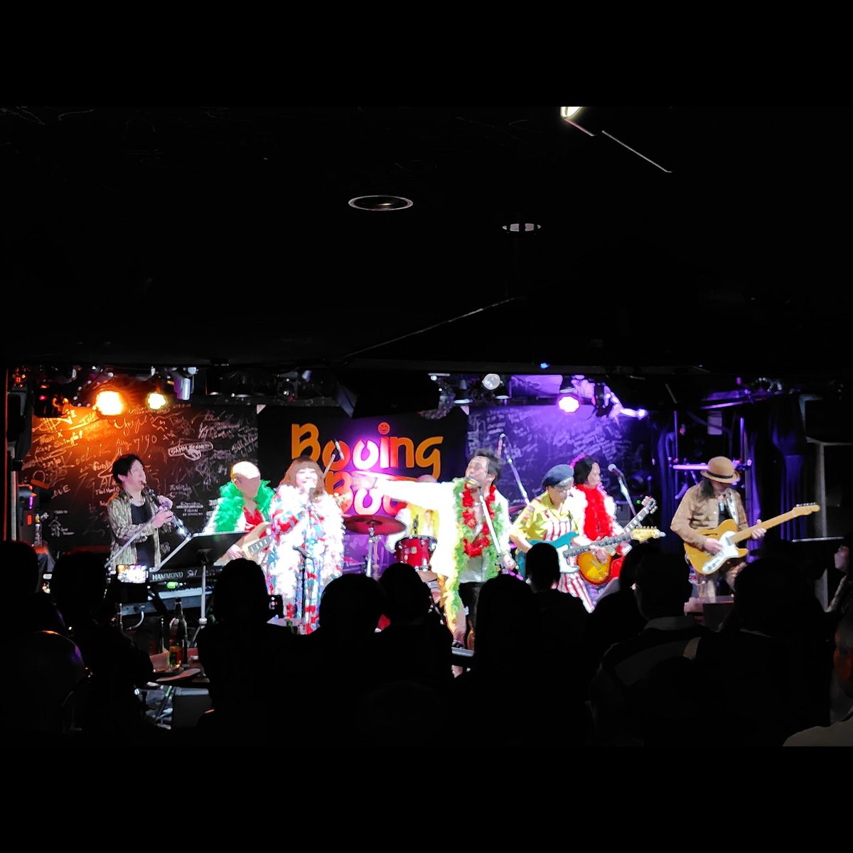 MaYuChiV's tweet photo. 座ってなんかいられんとこも
大好き。
　
#BooingBoo https://t.co/Zrf2Vh5XOF