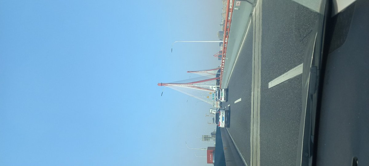 Carros elétricos, fluidez na circulação, infraestrutura.