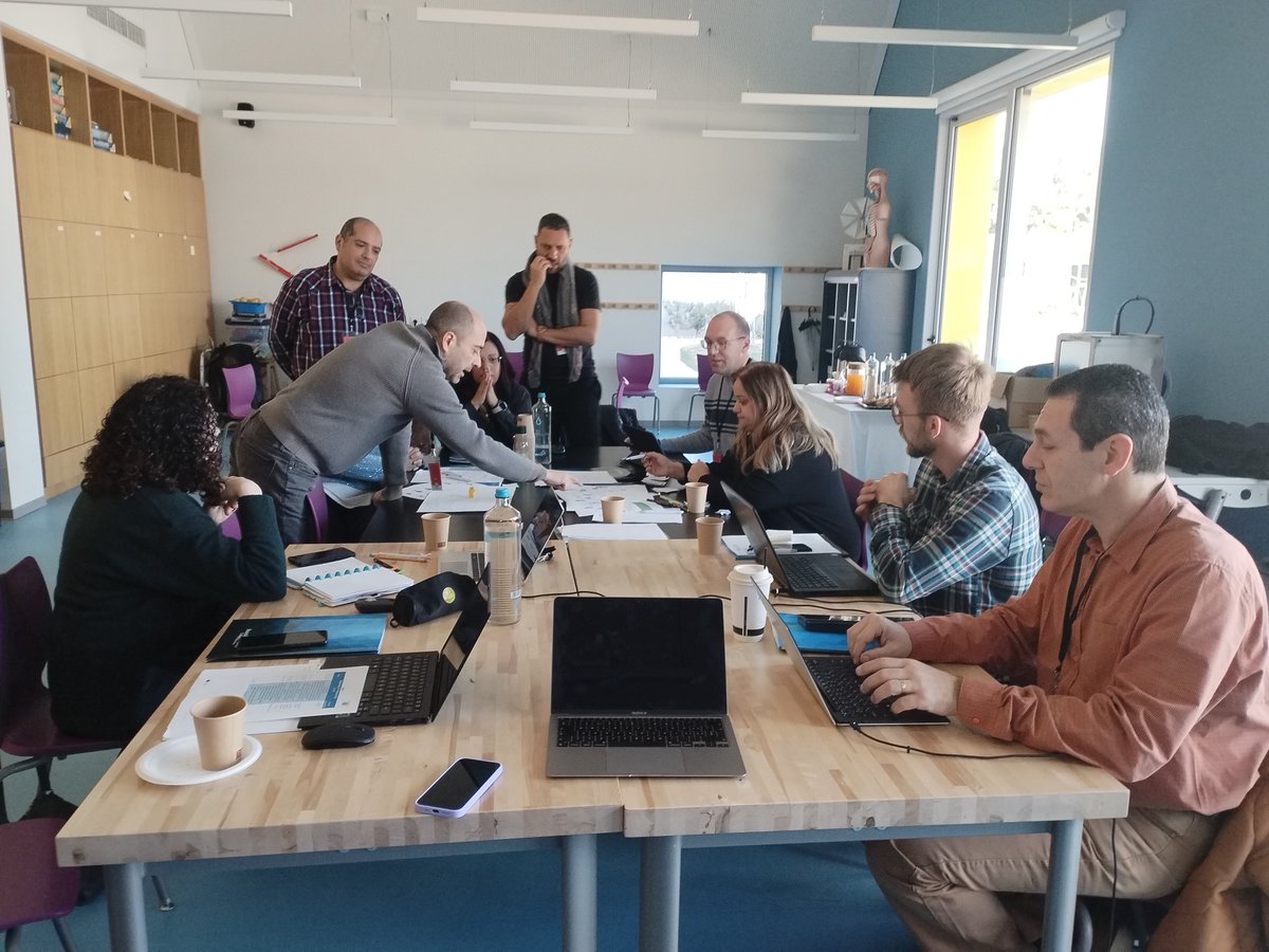 Cthinkit's tweet image. Partners of CThink.IT ERASMUS+ project convened in Thessaloniki for a Train the Trainer workshop from March 11-14, 2024. Master trainers will now train teachers in their respective schools on using the board game, to test it in classroom. cthinkit.eu