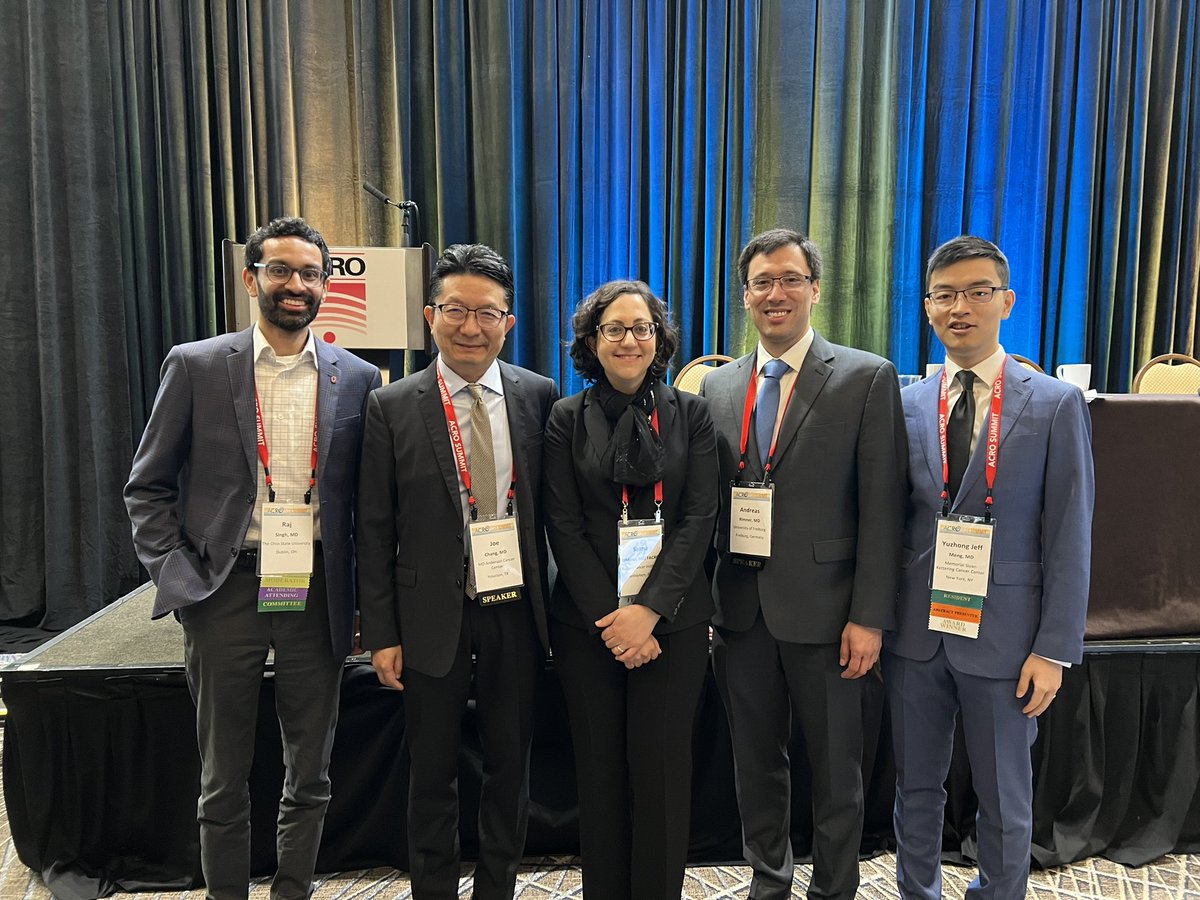 #ACRO2024 starting Saturday morning session on Thoracic Cancers with superb talks about IO and RT from @JoeChangMD and thymic tumors and mesotheliomas from Andreas Rimner, abstract from @jeffmeng0 and with my co-moderator @Raj_Singh_MD @ACRORadOnc @RutgersCancer @RU_RadOnc