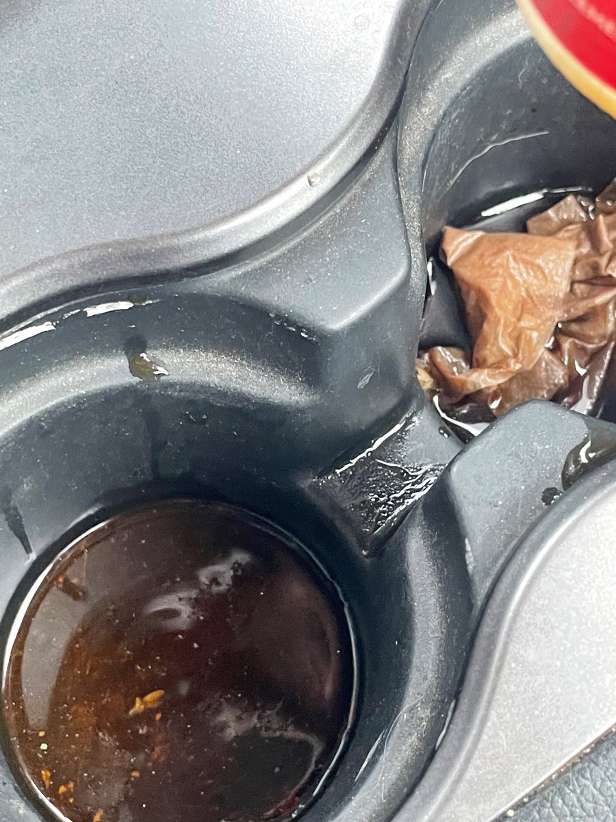 Mme Biem tweet media