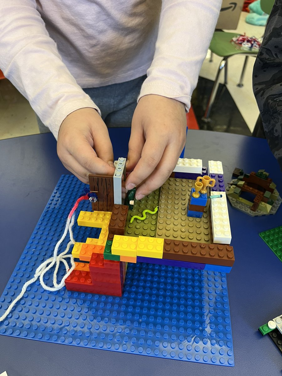 Christina Capone tweet media