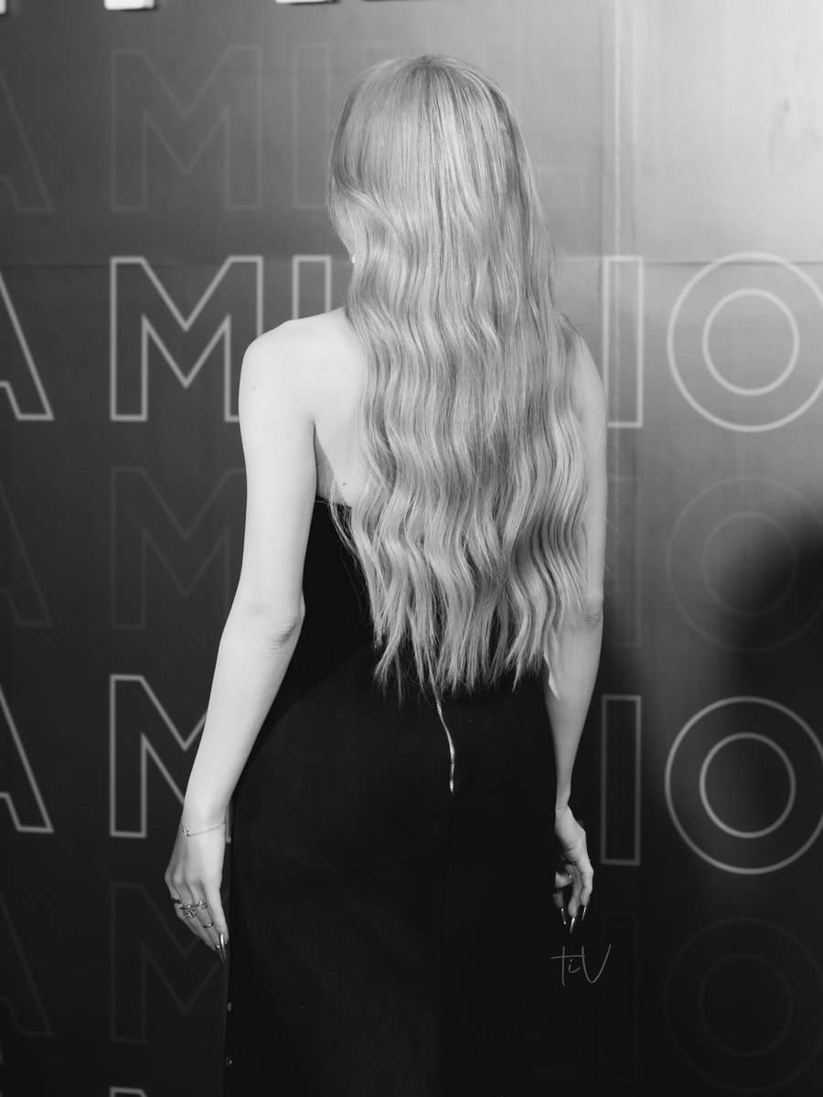 dtlhuongg_'s tweet photo. [15.03.24] TRESemmé - HOUSE of Style 

@itsmetrangphap 

#TrangPhap #TRESemmé #TheFirstManagement https://t.co/K8GWFAlIZ1