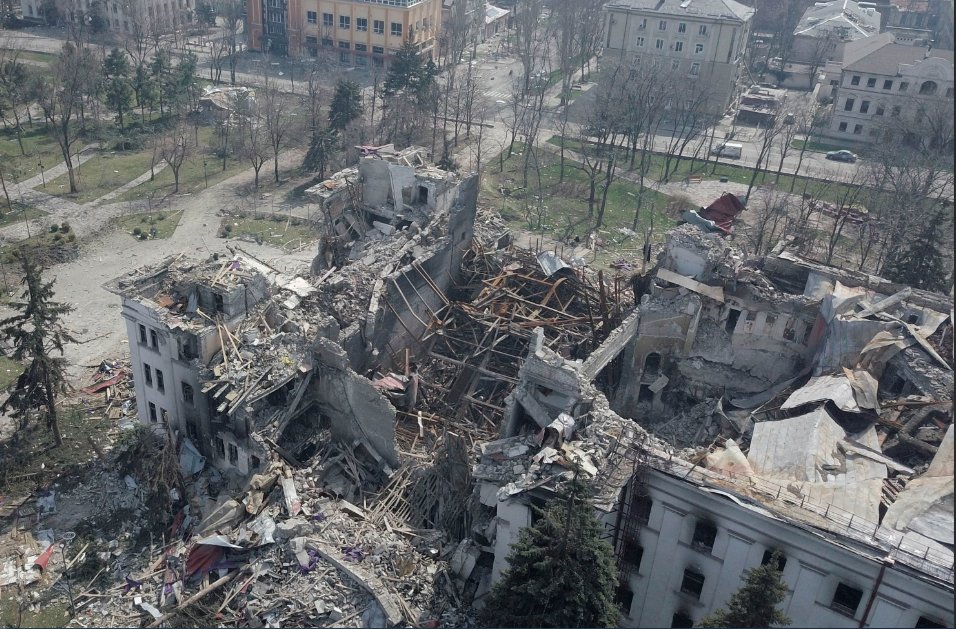 andyqpr067's tweet photo. @PMSimferopol Mariupol Theatre MURDERS 16th March 2022
de ty
dity
deti
#russiaIsATerroristState
#russiaIsANaziState
#russianWarCrimes
#russiansAreChildKillers
#de_ty
#dity
#deti https://t.co/fXfq8ZKDKZ