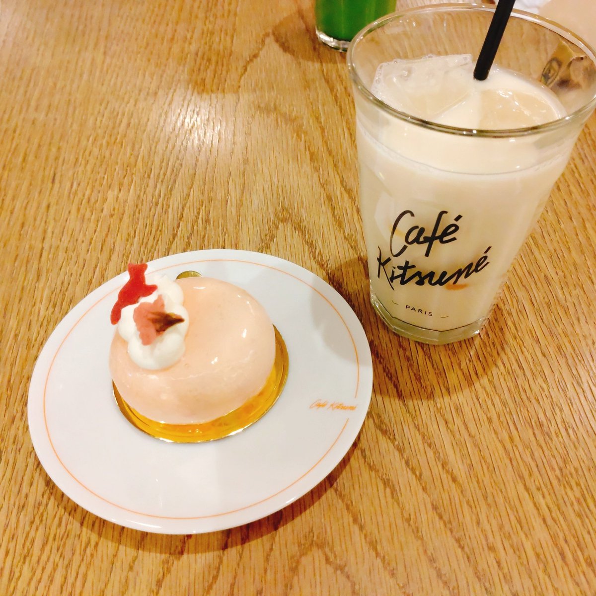syazai_bakari's tweet photo. 載せる写真が全然ない…そしてもんじゃの写真撮り忘れました…もんじゃはちずさんも一緒に食べました🙌全部美味しかったー！ https://t.co/kvMrB8cFCt