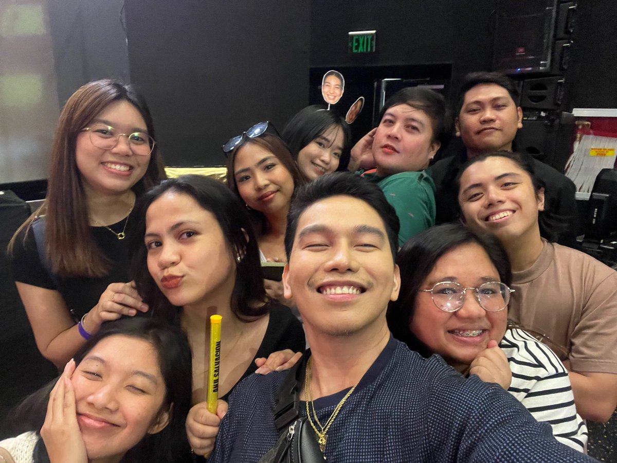roxsantos's tweet photo. Congratulations #AnjiSalvacion on your successful #GRIT album launch event at Gateway 2 Cineplex Congratulations also StarEvents &amp; StarPop PH team!👏🙌 @anjisalvacion @StarPopPH 

Stream Anji’s “GRIT” here - https://t.co/n0p68fKXn9

#StarPop #ABSCBNmusic https://t.co/pR5zd7URgr