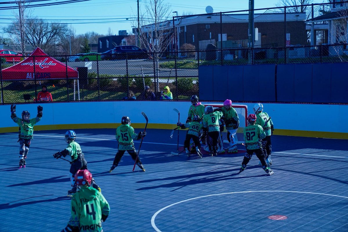 CapsYouthHockey's tweet photo. Elementary School championship matchup is set between the Fauquier Dragons and Fredericksburg Phantoms!
#CIHL #ALLCAPS https://t.co/uJ8W5fUCjC