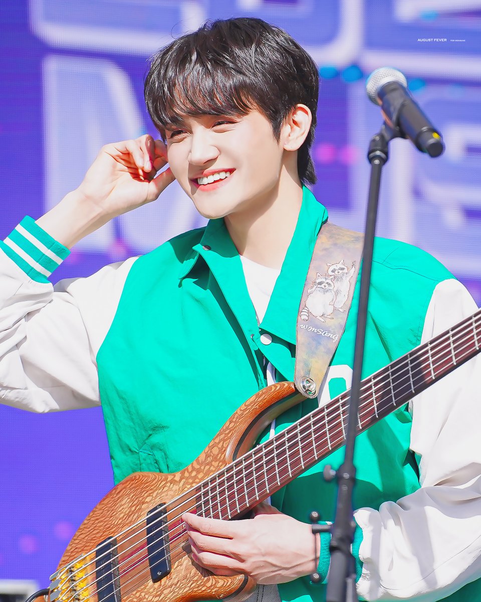 230408 대청호 대덕뮤직페스티벌

╭ ◜◝ ͡ ◜◝ ͡ ◜◝ ͡ ◜◝ ͡ ◜◝ ͡ ◜◝ ͡ ◜◝ ͡ ◜◝ ͡ ◜◝╮
자연광 루시 공연 좋은데 누가 안해주나
╰ ◟◞ ͜ ◟◞ ͜ ◟◞ ͜ ◟◞ ͜ ◟◞ ͜ ◟◞ ͜ ◟◞ ͜ ◟◞ ͜ ◟◞ ╯
O
°
/}__/}
( • ▼•)
#조원상 #루시 #WONSANG #LUCY