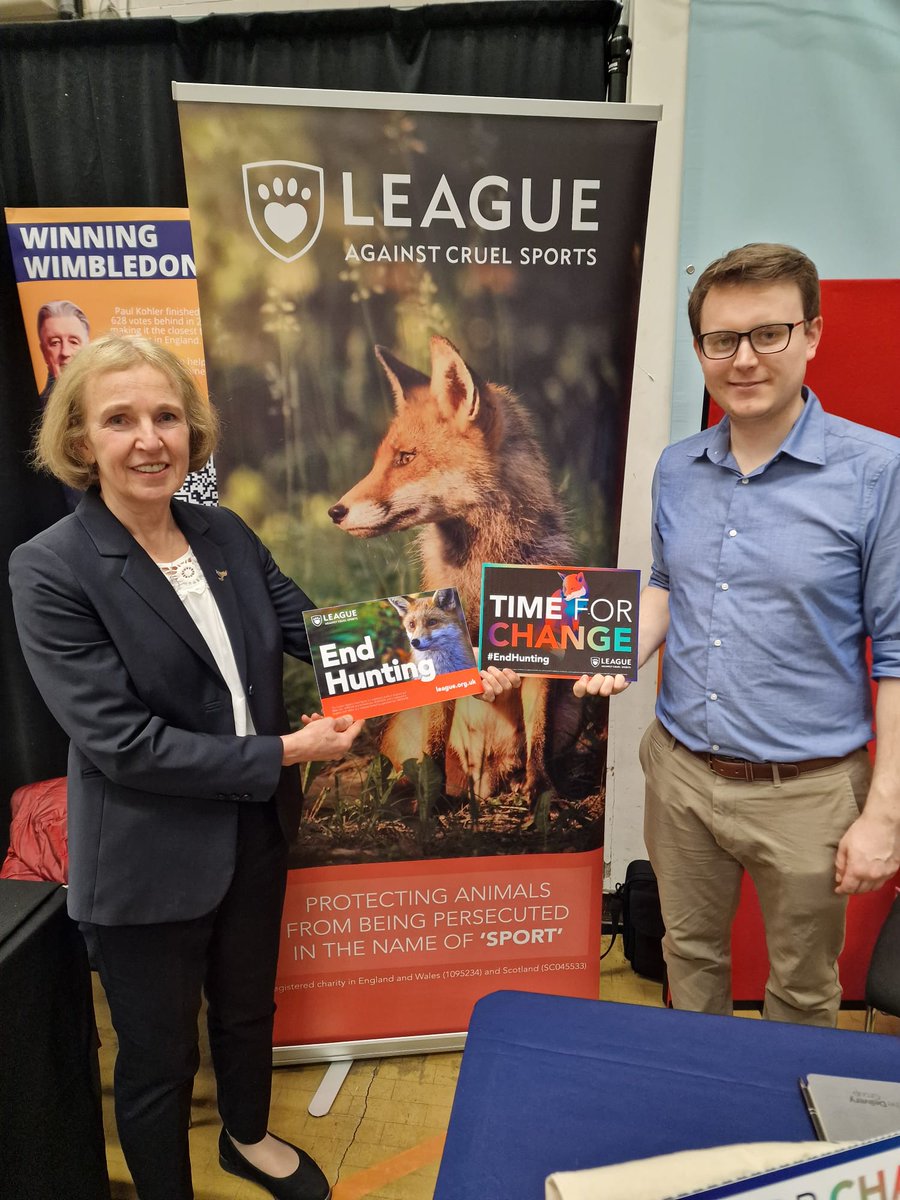 Great to meet @Susan4_ED at Lib Dem conference to discuss the need to #StrengthenTheBan Thank you for your support to #EndHunting