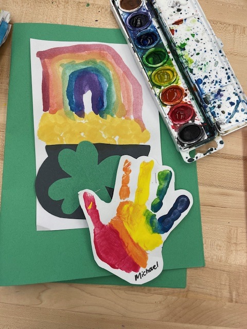 vedder_g's tweet photo. Enjoy some fun pictures of our students taking part in some lucky March activities.

https://t.co/c17MoWOtoq https://t.co/oki2fyBCjh