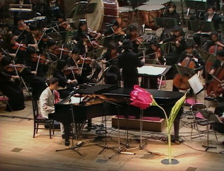 goodforswimming's tweet photo. とても素晴らし過ぎて…🌷泣きながらずっと観てる😭📺🎹 #nhkymo #moretrees #commmons #skmt #ryuichisakamoto #教授 #坂本龍一 https://t.co/MIntnn1ajr