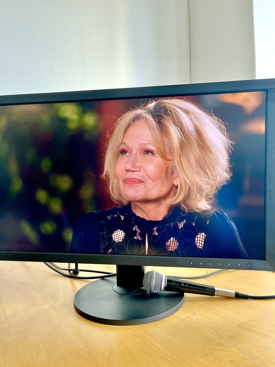 Clementine Célarié est actuellement au <a href="/LaPepiniere_Th/">La Pépinière Théâtre</a> dans la pièce bouleversante « Je suis la maman du bourreau » !
Ce soir, dans <a href="/50mininside/">50inside</a>, elle se confie avec la spontanéité qu'on lui connaît <a href="/IsaIthurburu/">Isabelle Ithurburu</a> 🎬