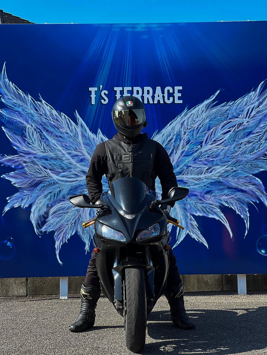 koukiCBR1000rr's tweet photo. 友達からiconのベストもらってバイクアイテムお気に入りになった！まじ最高！！@636ri ありがとう！ https://t.co/J6VQVoOrTL