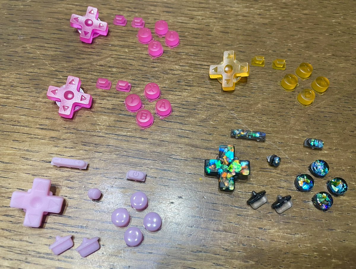 𝐯𝐚𝐫𝐢𝐨𝐮𝐬 tweet media