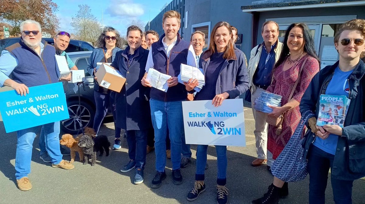 What better birthday present than fab supporters turning out to help on a Saturday session? 🎁 #Walking2Win