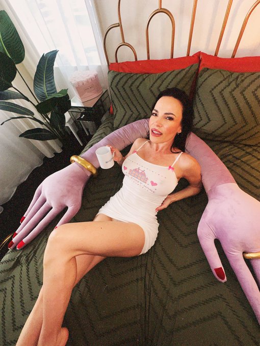 I have a free month promo this weekend only!  🍀💚https://t.co/960wAxcOow https://t.co/Of4PbIcwJf<a href="/tag/mvsales"class="tags"><span>#mvsales</span></a>