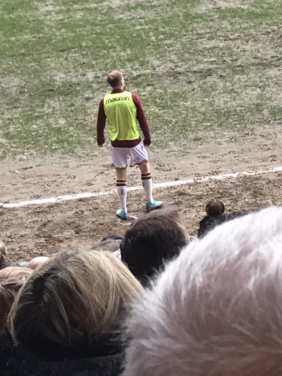 Halliday warming up on the touchline as we are 3 0 down. A truly ridiculous sight. The mind boggles. #bcafc