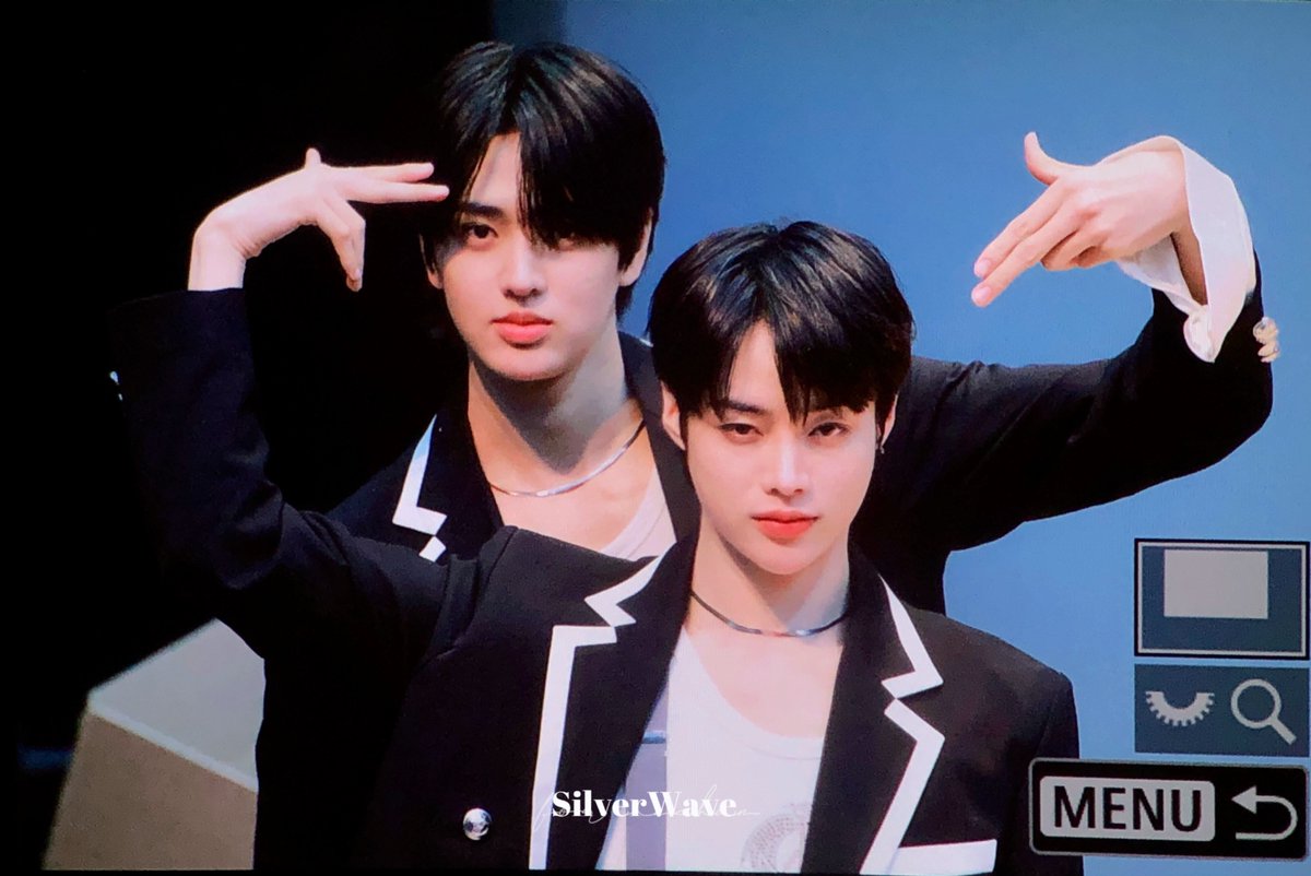 silverwave227's tweet photo. 240316 pre

🔫

#TEMPEST #템페스트 #은찬 #한빈 #HANBIN #EUNCHAN #은혜롭고찬란한얼굴 @TPST_twt @TPST__official https://t.co/SYbqla76E0