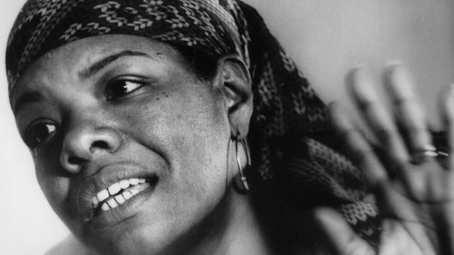 'La vida no se mide por el número de veces que respiramos, sino por los momentos que nos dejan sin aliento.' 

-- Maya Angelou
#elpalabreo #MayaAngelou