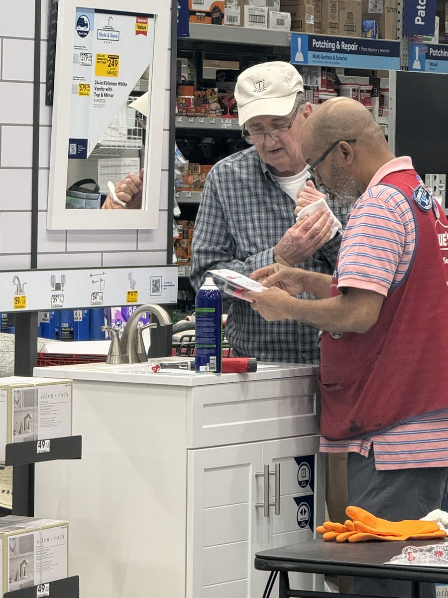 Demarius787's tweet photo. Stop by Lowe’s of Danville where Robert is demonstrating the power of The Rubbermaid Power Scrubber. It’s great for getting in those tight spaces. Stop by and try it for yourself @BenitoKomadina @nathanlancastr @LeeHall18989665  @som2to #R1DEMOS https://t.co/k8M4Lp4YHE