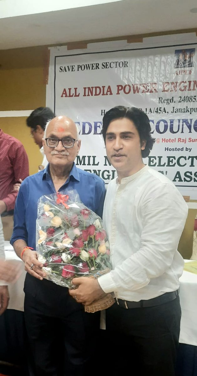 𝓢𝓪𝓬𝓱𝓲𝓷 𝓣𝓲𝓬𝓴𝓸𝓸 सचिन टिक्कू tweet media