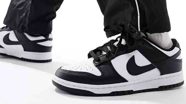 FreeStuffFinder's tweet image. 🤯RARE 30% Off Nike Panda Dunks!
#Nike #PandaDunks